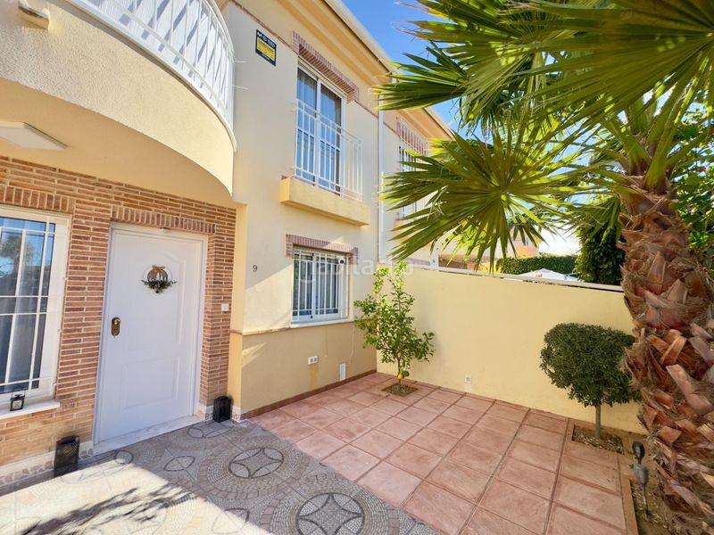 Foto 0aeab961-0679-4969-b4a8-300db4bda389. Casa adossada a Rojales