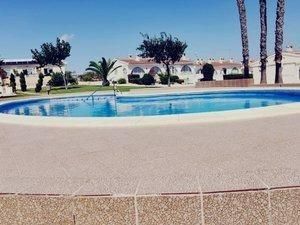 Casa in Rojales. Gran bungalow en rojales 1 hab, 1 baño