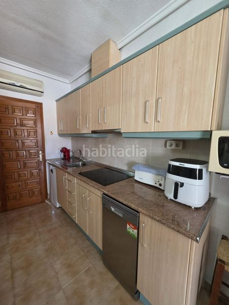 Foto d9ccdede-2a9d-4204-a96f-fc8a77f00322. Casa a Rojales