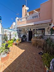 Casa adossada a Zona los Frutales