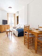 Apartment in Centro - Muelle Pesquero. Gran apartamento en torrevieja 2 hab, 1 baño