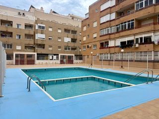 Apartment in El Molino. Gran apartamento en torrevieja 1 hab, 1 baño