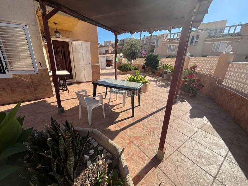 Foto 73867bdf-d4cd-422a-a87d-a05b0eeaf0a0. Casa a Zona los Frutales Torrevieja