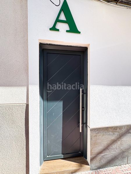 Foto 43500fd2-4c38-4a88-8dc6-42b41a5cb4b3. Edificio in Centro - Muelle Pesquero Torrevieja