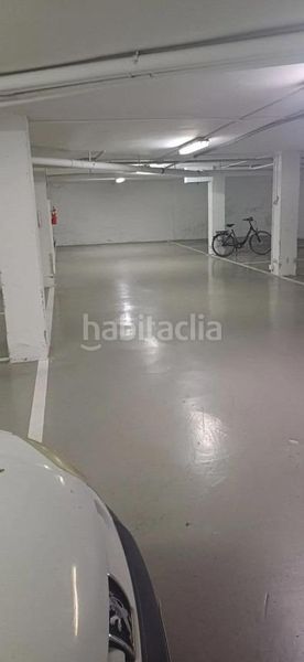 Foto 686a0f1b-8d5a-40f5-b6ed-5913e7de284b. Aparcament cotxe a Centro - Muelle Pesquero Torrevieja