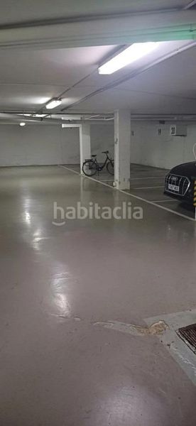 Foto fbcacbd6-c671-4a4a-a823-3c26288a5405. Aparcament cotxe a Centro - Muelle Pesquero Torrevieja