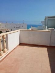 Casa adossada a Cabo Cervera