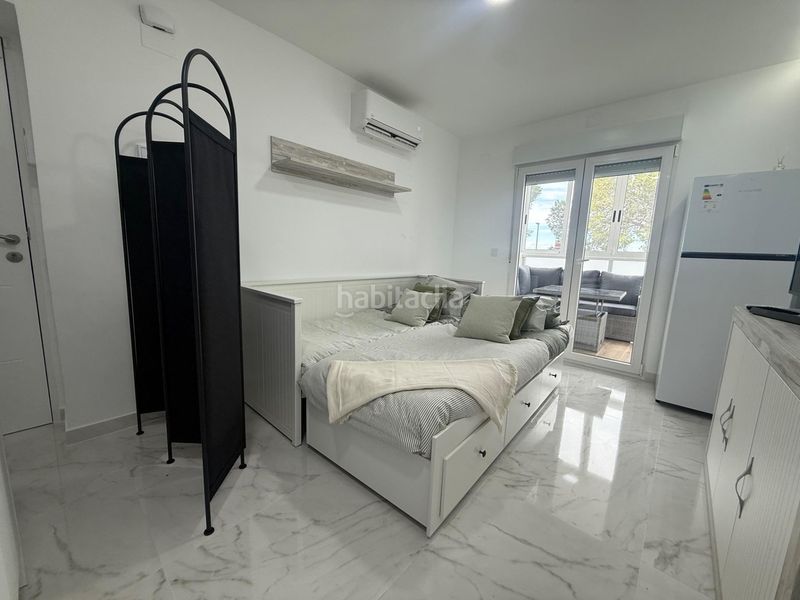 Foto c2eee8cc-9178-4c96-b03e-8d2986cabd55. Lloguer estudi a calle thader 1 1 a Rojales hills - rosa bungalows Rojales