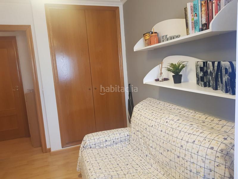 Foto b12fb63e-e638-463d-ba86-268c0aaa2397. Dúplex a Avenida Alemania-Italia Villarreal / Vila - real