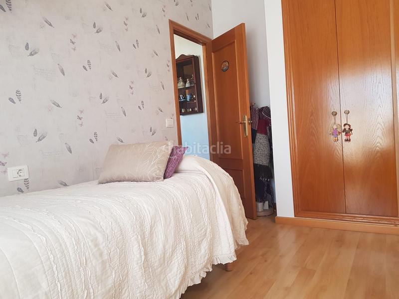 Foto c204d87d-a460-498d-af58-b240446523d3. Dúplex a Avenida Alemania-Italia Villarreal / Vila - real