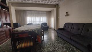 Appartement à Cariñena - Carinyena. Amplio piso con muchas posibilidades en el centro de la ciudad