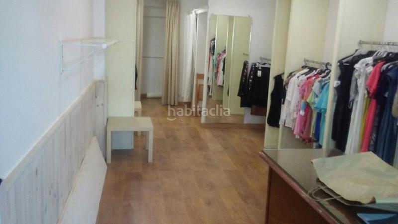 Foto 986075a2-02f5-4257-97ac-febdc332832a. Local comercial a Baix Guinardó Barcelona