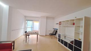Location Appartement  Passeig de l'havana. Magnifico piso alquiler temporada