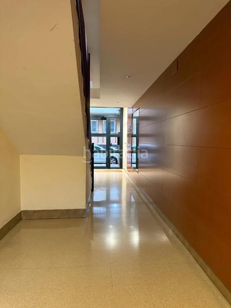 Foto 3f5a3fd4-99c0-4dc7-b4f7-352524c66266. Piso precioso y luminoso piso con trastero y parking opcional. listo para entrar a vivir en Badalona