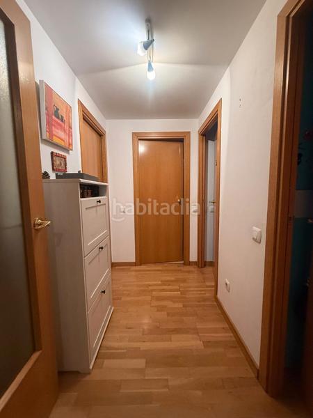 Foto 9f7387ff-d3ce-4426-846e-c467bd3f52d5. Piso precioso y luminoso piso con trastero y parking opcional. listo para entrar a vivir en Badalona