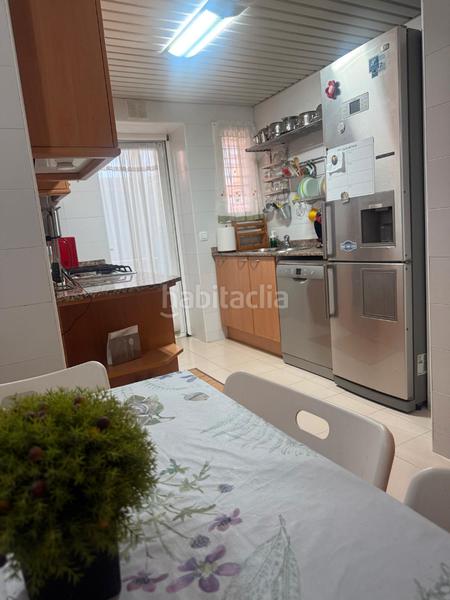 Foto f9c45169-b6f6-4fb9-88f4-faec84065da5. Piso precioso y luminoso piso con trastero y parking opcional. listo para entrar a vivir en Badalona
