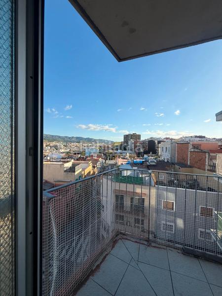 Foto 0eaa0bd8-da73-4bd8-8e73-e57a858757a1. Appartement avec chauffage dans Santa Rosa Santa Coloma de Gramenet