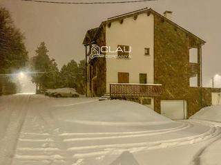 Miete Zweistöckige Wohnung in Henri allard 10. Dúplex amb vistes a la cerdanya  fontromeu