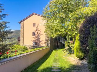 Location Duplex à Rue de taouge 13. Dúplex en enveitg con vistas al cadí