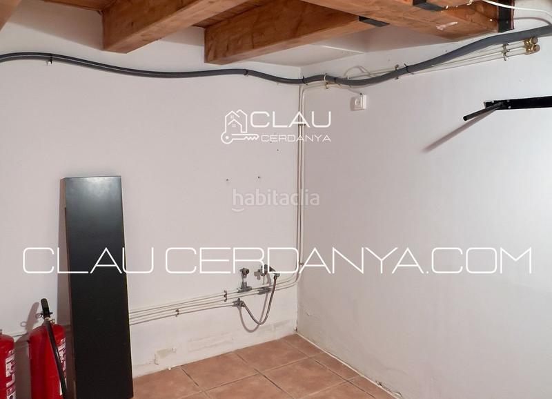 Foto 2a2a1b52-e912-4ec8-9a6d-7783038cfb6c. Lloguer local comercial a cerdanya 16 a Puigcerdà