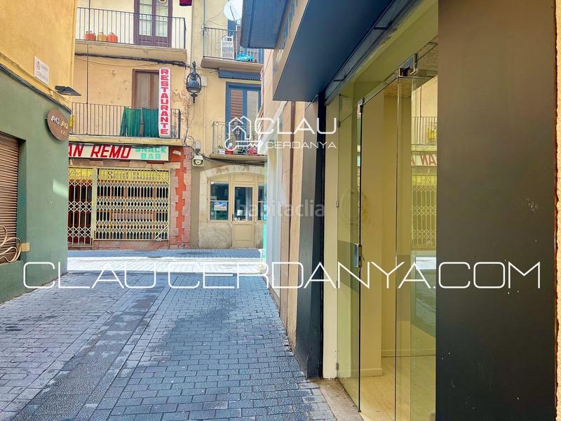 Foto 89212ab6-3872-4d44-b337-ceff907554af. Lloguer local comercial a cerdanya 16 a Puigcerdà