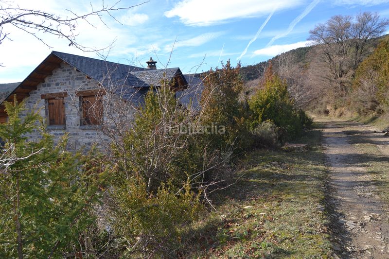 Foto c605014c-792a-4885-a72c-94f21f63949a. Xalet a calle alta 29 a Aisa