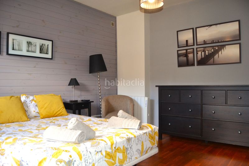 Foto ebe0afda-1ba9-4e2d-b20e-c4bf728f5e8c. House in calle d 2a in Jaca