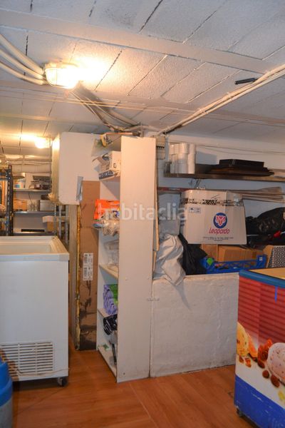 Foto ec482790-a0ff-4f2f-aa47-be14448eb571. Local comercial amb calefacció a Aisa