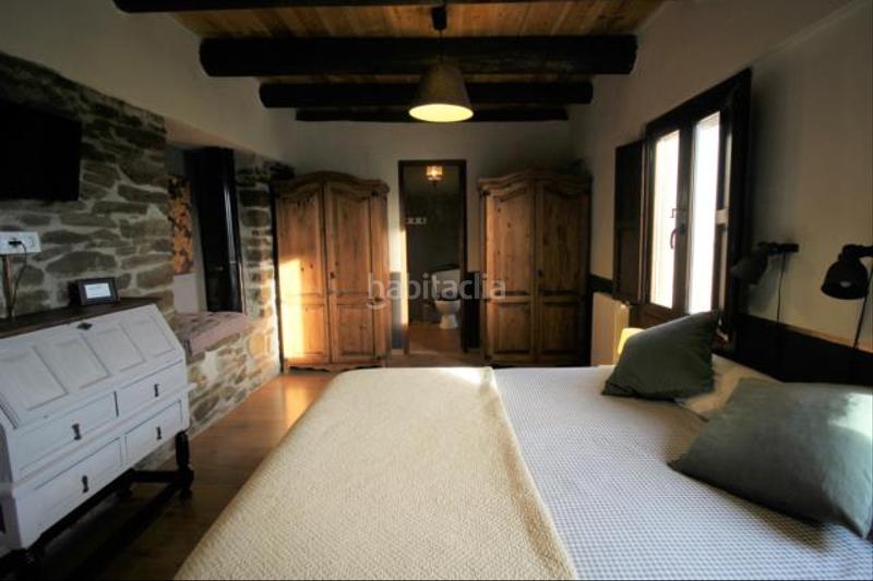 Foto 703aa72a-712d-4a90-b976-b12d80ae9761. Chalet con camino riscaldamento parcheggio piscina in Jaca