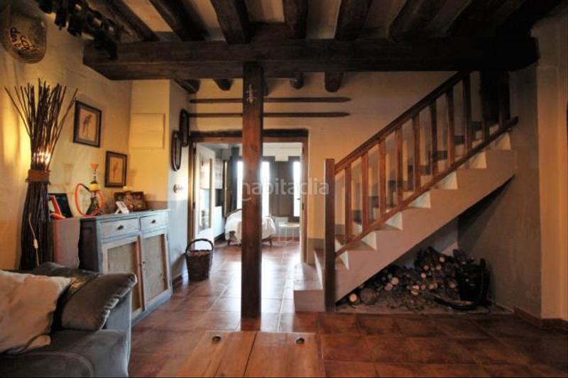 Foto bfe02d63-0532-471f-afa1-bc76a5b51576. Chalet con camino riscaldamento parcheggio piscina in Jaca