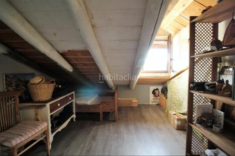 Foto d81152ea-982c-43a7-8510-c62b77d5613e. Chalet con camino riscaldamento parcheggio piscina in Jaca