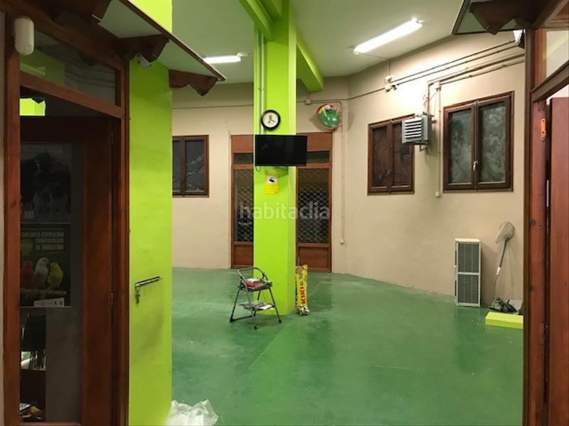 Foto 171d4b52-7ff2-46e5-92c3-554dd69756e0. Location local commercial dans avenida juan xxiii 1 dans Jaca