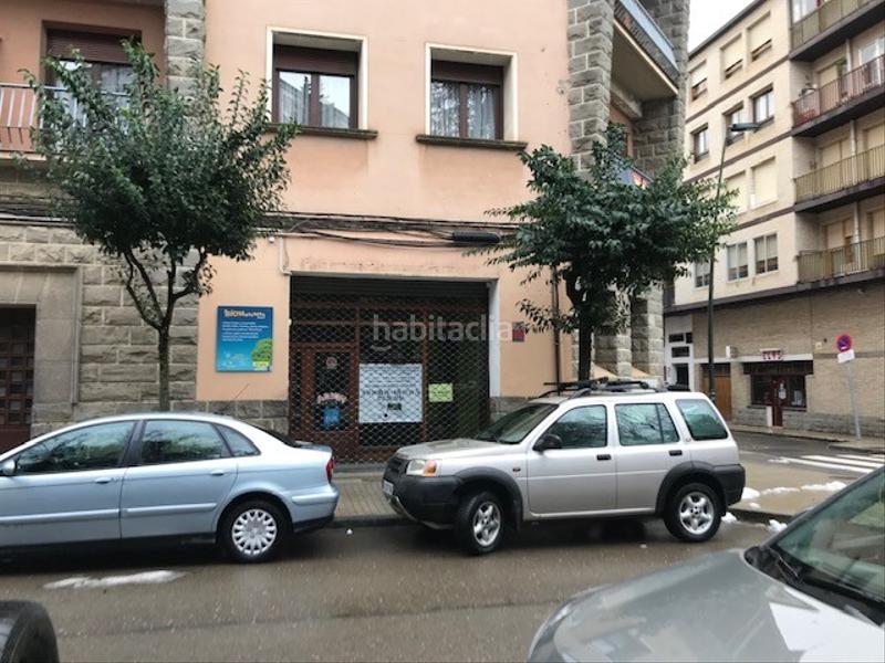 Foto 33c679b4-4014-4cca-b42c-0cef1bd4642b. Location local commercial dans avenida juan xxiii 1 dans Jaca