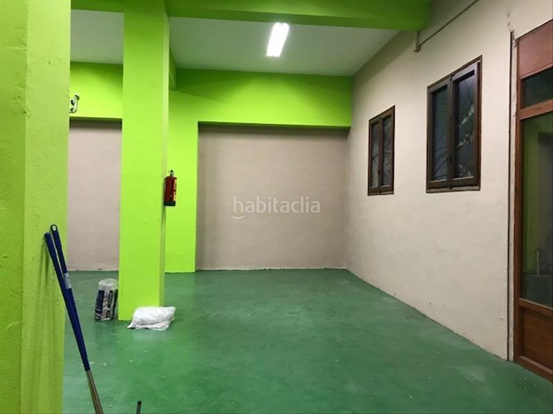 Foto cbc710ca-47df-4b7e-accc-553ce0bd427d. Location local commercial dans avenida juan xxiii 1 dans Jaca