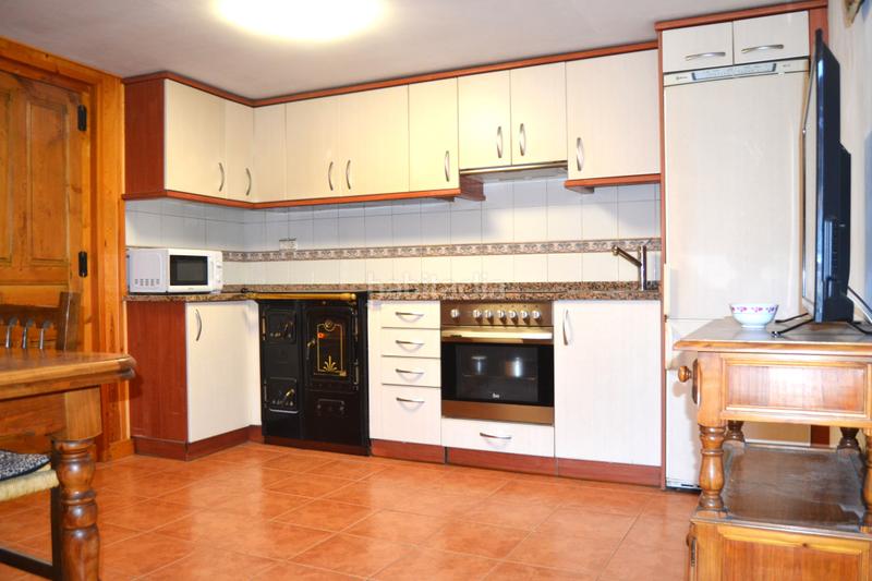 Foto 041a6679-7be6-4012-8ade-31897067f945. Haus in Aisa