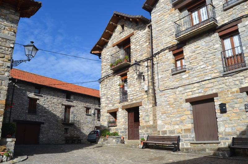 Foto 467a1119-5c42-4f87-9489-be7976525ea0. Haus in Aisa