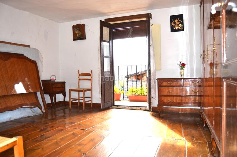 Foto 65837d06-b84d-41a6-b297-7e56f7ccc675. Haus in Aisa