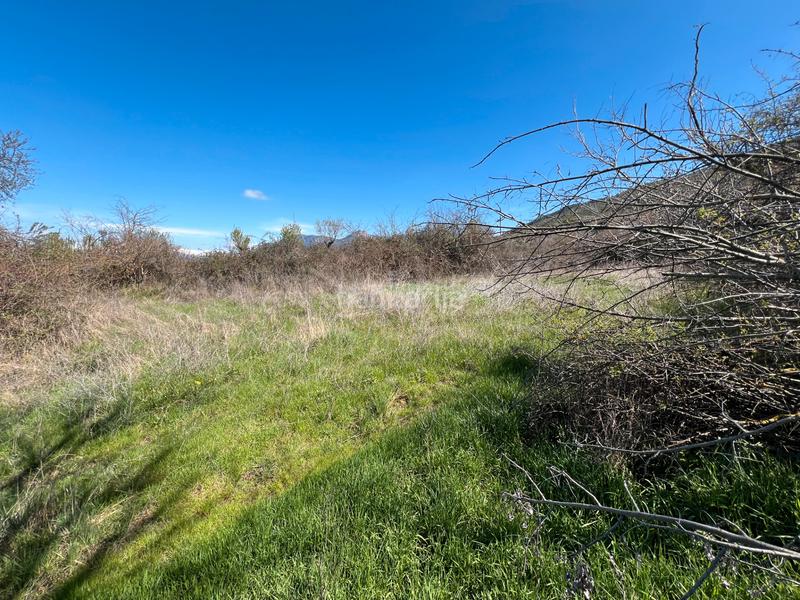 Foto 8e0e6a81-0d30-40be-8878-3a5df2f2f155. Rural plot in Bailo