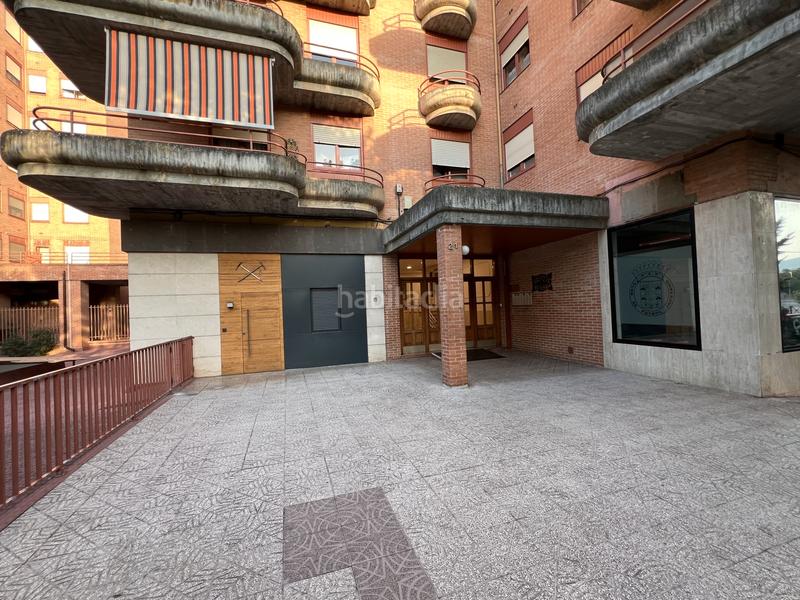 Foto ddc19d72-02c4-4037-b35f-c37a452d1d23. Penthouse in calle fernando el católico 20 in Universidad Jaca