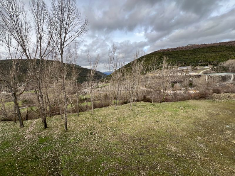 Foto 465ea9bf-8b10-49de-8067-6a39302290bc. Àtic a Estación Jaca