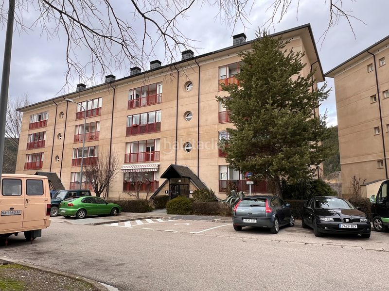 Foto 4c5da218-1756-40b9-a5fc-885064395e01. Àtic a Estación Jaca