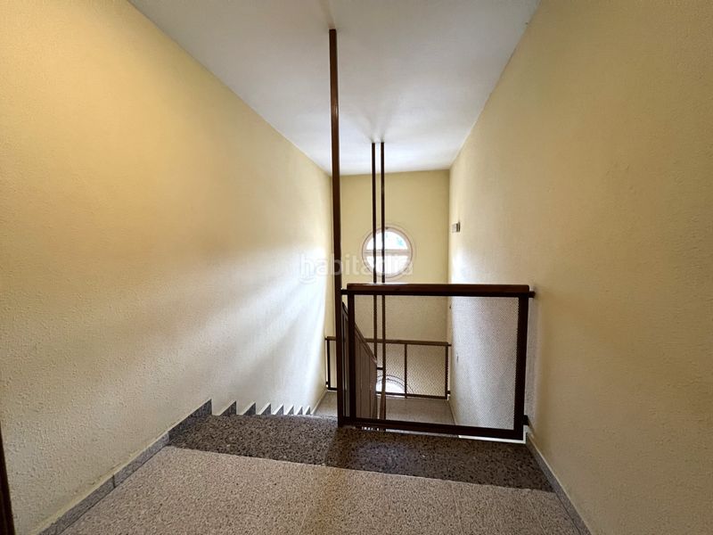 Foto 67476ba6-7a7e-4c70-b187-3453fd0ba751. Àtic a Estación Jaca