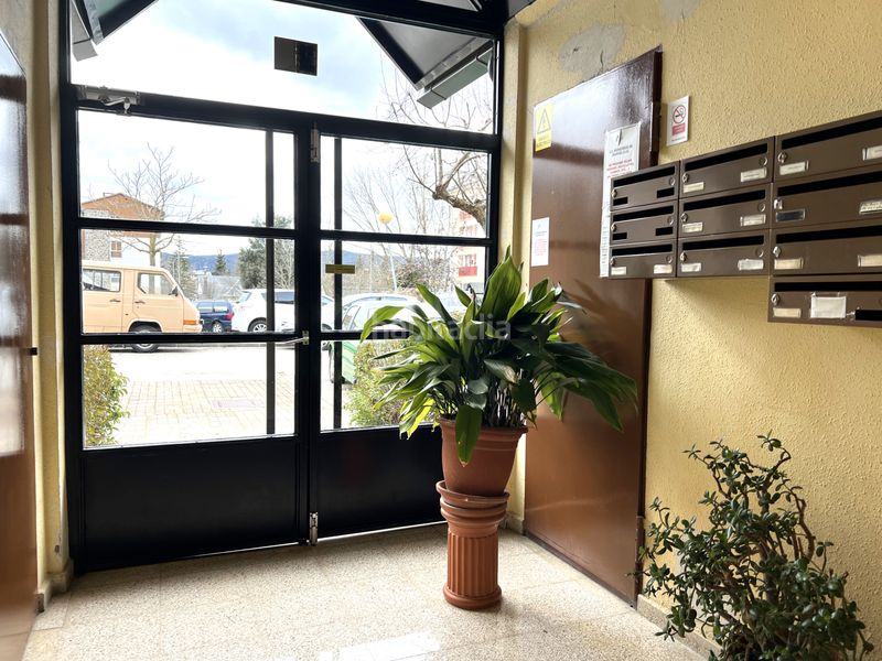 Foto c780e0ee-34e6-4692-811c-6f15262fb17d. Àtic a Estación Jaca