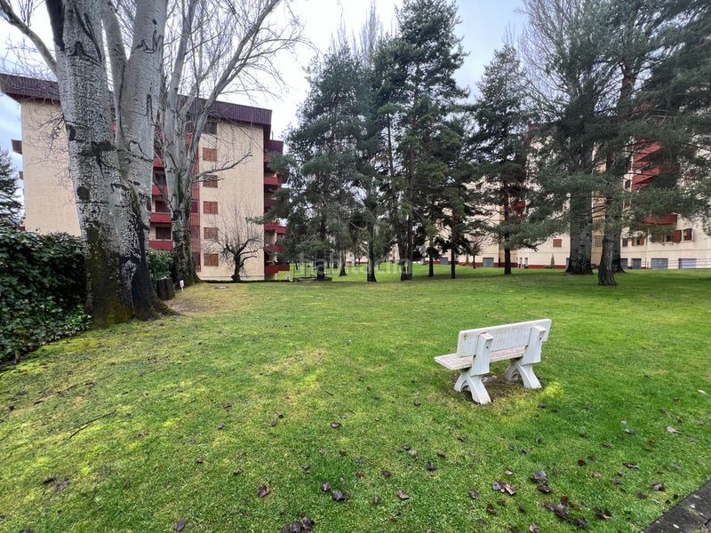 Foto 08219917-e87a-4213-a4aa-5dd08188c9d6. Attico con piscina in Membrilleras - Levante Jaca