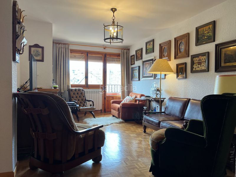 Foto 831af6a7-dcbf-4668-9d76-e5523dbb9fe5. Attico con piscina in Membrilleras - Levante Jaca