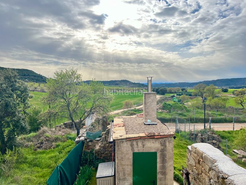Foto a0d14b35-05e4-493f-a024-f9e2e845ab59. Casa amb calefacció a Ayerbe