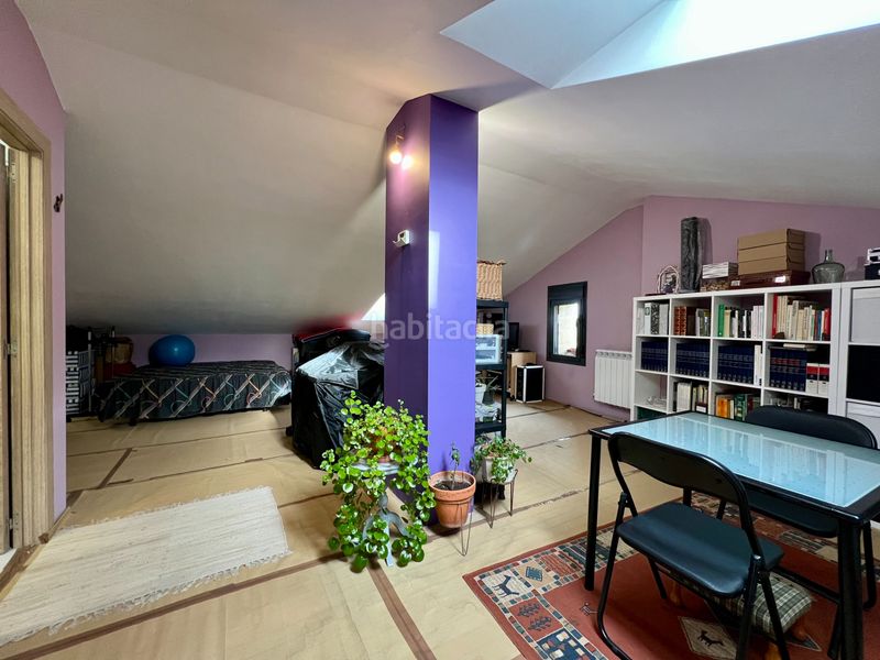 Foto e2f1ff85-b10f-4015-b32e-34ce2b777721. Casa amb calefacció a Ayerbe