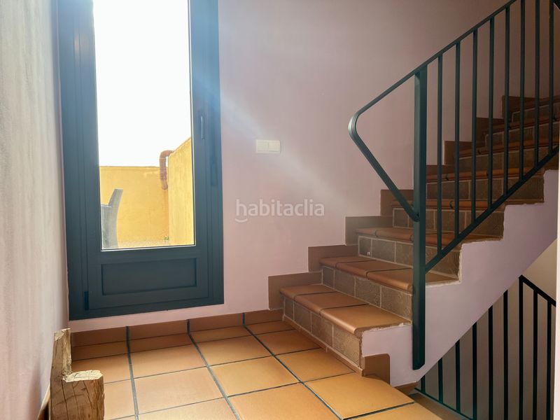 Foto e8c991a2-0dc3-4121-90b5-780543aaec4c. Casa amb calefacció a Ayerbe