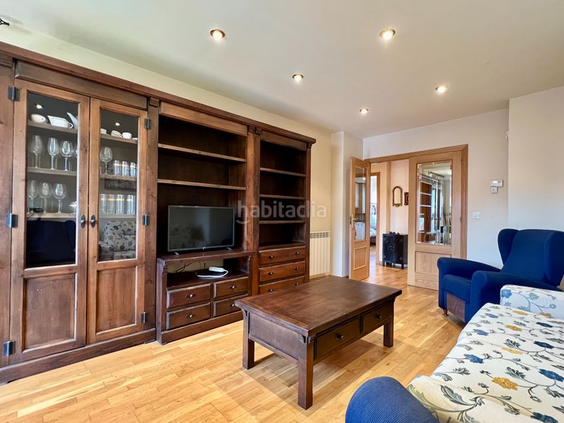 Foto 503d203c-6d6b-4d2d-b06c-b9a67448d4cd. Flat with heating parking pool in Llano de la Victoria Jaca