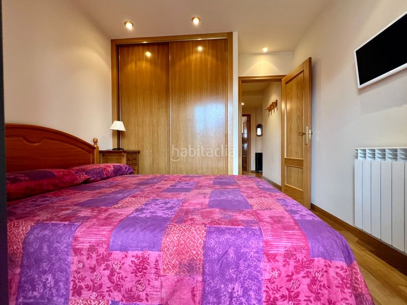 Foto 5cf88fe2-2604-4684-8faf-727ef5eaa6e1. Flat with heating parking pool in Llano de la Victoria Jaca